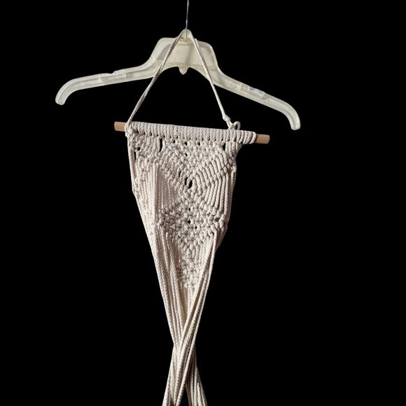 Handmade White Macramé Plant Hanger With Gray Ceramic Pot Boho Hippie Fairy - Picture 7 of 15